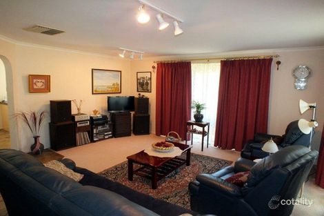 Property photo of 5 Ashington Way Aberfoyle Park SA 5159