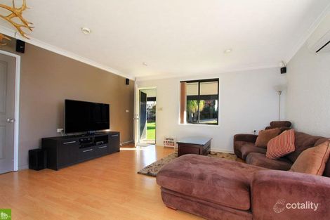 Property photo of 23 Illabunda Crescent Koonawarra NSW 2530