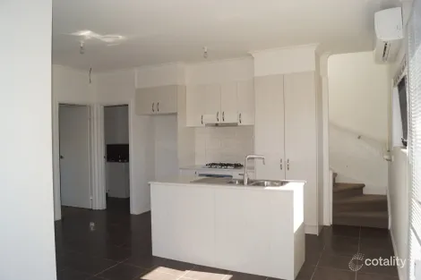 Property photo of 2/3 Gardenia Grove Norlane VIC 3214