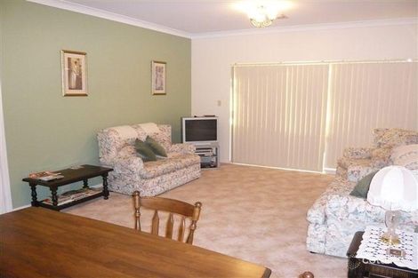 Property photo of 64 Featherstone Circuit Greenwith SA 5125