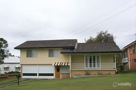6 Daniells St, Carina, QLD 4152