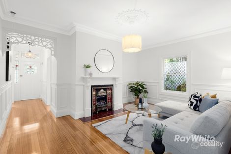 Property photo of 28 Canterbury Street Hughesdale VIC 3166