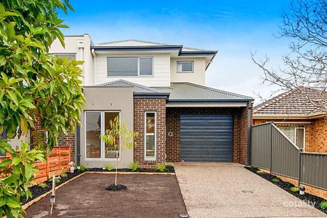 40b Cypress Ave, Brooklyn, VIC 3012