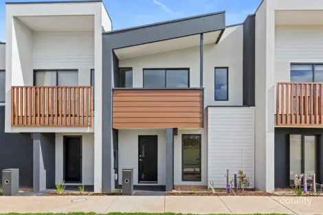 9 Geraldine Walk, Wyndham Vale, VIC 3024