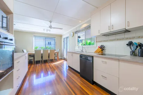 Property photo of 34 Sutton Street Barney Point QLD 4680