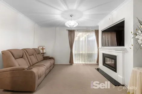 Property photo of 6 Morris Court Springvale VIC 3171