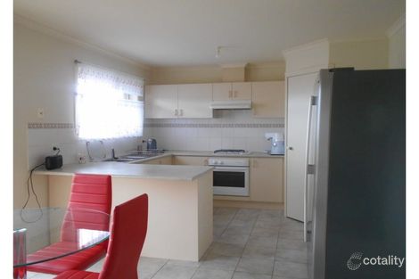 Property photo of 1/7 John Hunter Drive Endeavour Hills VIC 3802