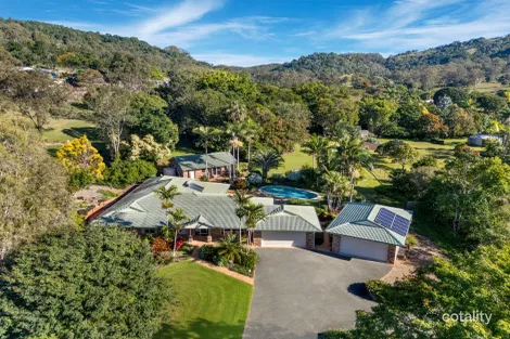 7 Manderson Ct, Belivah, QLD 4207