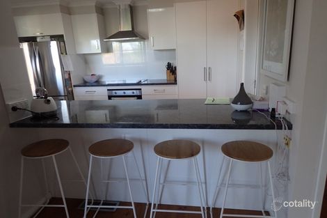 Property photo of 17 Northern View Drive West Albury NSW 2640