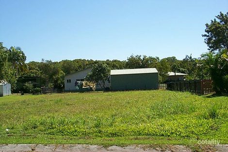 14 Ranleagh St, Kurrimine Beach, QLD 4871