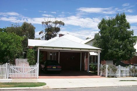 18 State St, Victoria Park, WA 6100