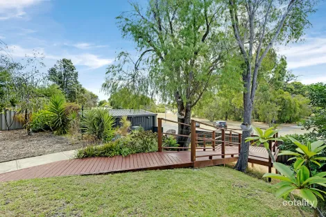 Property photo of 20 Lakes Parade Binningup WA 6233