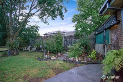 Property photo of 70 Centenary Street Seaford VIC 3198