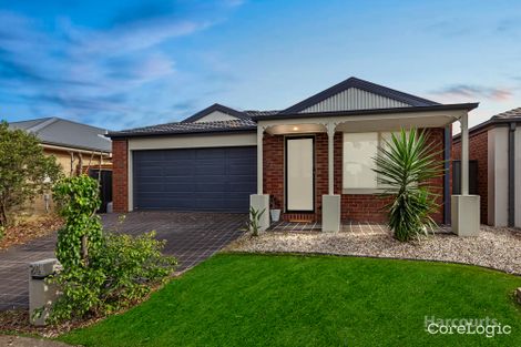 Property photo of 24 Howard Place Deer Park VIC 3023