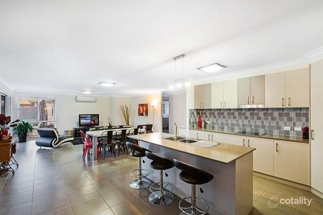 Property photo of 14 Fallon Drive Middle Ridge QLD 4350