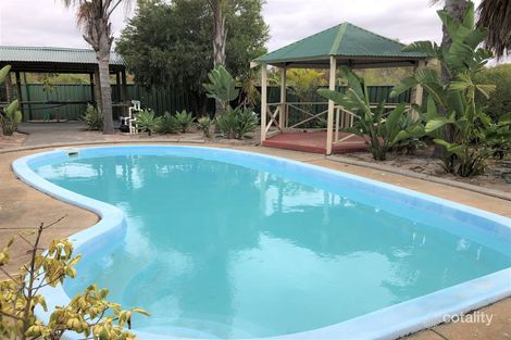 Property photo of 7 Tonkin Drive North Yunderup WA 6208