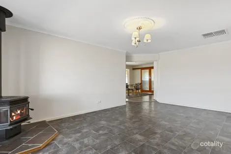 Property photo of 35 Cliff Road Roseworthy SA 5371