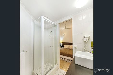 Property photo of 204/40 Surf Parade Broadbeach QLD 4218