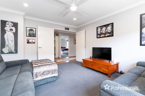 Property photo of 15 Botany Parade Ellenbrook WA 6069