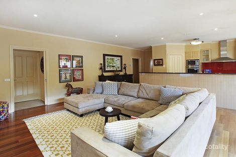 Property photo of 8 Cahill Court Highton VIC 3216