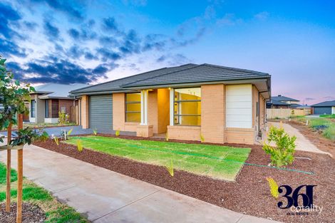 Property photo of 5 Carabeen Place Aintree VIC 3336