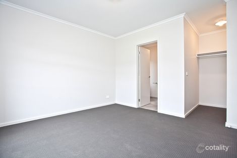 Property photo of 7 Mamic Boulevard Fraser Rise VIC 3336