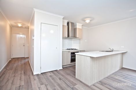 Property photo of 7 Mamic Boulevard Fraser Rise VIC 3336