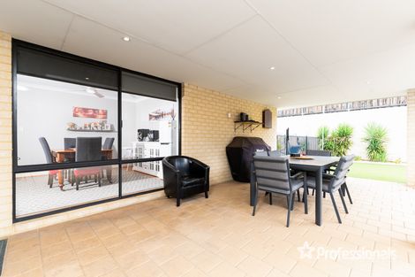 Property photo of 15 Botany Parade Ellenbrook WA 6069