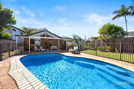 67 BANKSIA AVE, COOLUM BEACH, QLD 4573