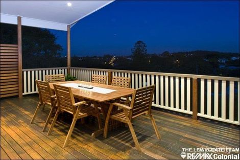 Property photo of 278 Ekibin Road East Tarragindi QLD 4121