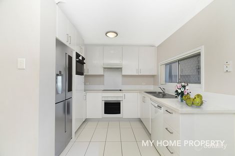 Property photo of 4/108 Nicholson Street Greenslopes QLD 4120