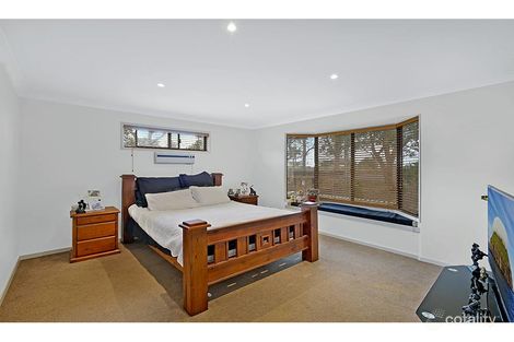 Property photo of 17 Eastern Road Tumbi Umbi NSW 2261