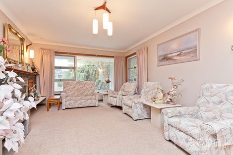 Property photo of 16 Hewitt Way Booragoon WA 6154