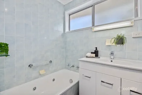 Property photo of 80A Arndell Street Macquarie ACT 2614