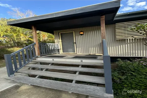 33 Rogers St, Moura, QLD 4718