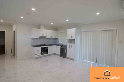 Property photo of 8 Lang Crescent Blackett NSW 2770