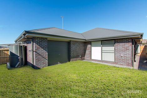 Property photo of 55 Redgum Circuit Aberglasslyn NSW 2320