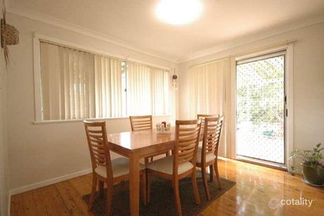 Property photo of 27 Talinga Street Mount Lofty QLD 4350