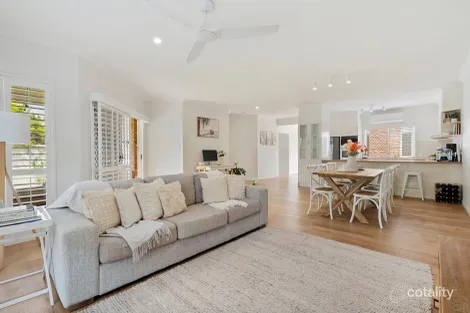 2/21 Peppertree Cct, Robina, QLD 4226