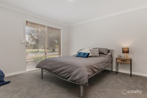 Property photo of 14 Silkhurst Crescent Warnbro WA 6169