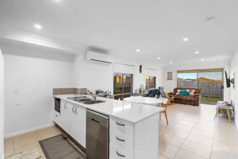 Property photo of 64 Stanicki Circuit Bellbird Park QLD 4300