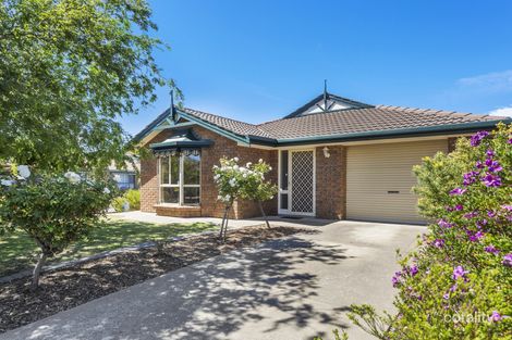 18 Spruce Ave, Seaford, SA 5169