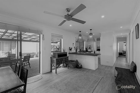 10 Marawa Dr, Parrearra, QLD 4575