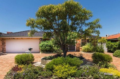 Property photo of 16 Waterside Crescent Gwelup WA 6018
