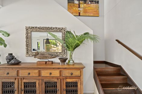 Property photo of 6 Ilkinia Avenue Broadbeach Waters QLD 4218