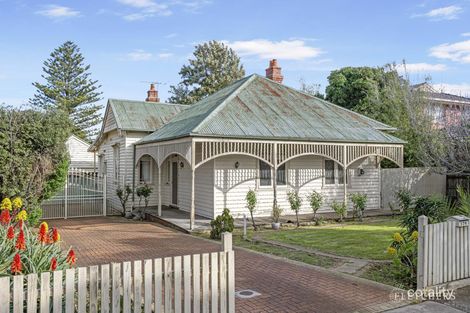 170 Rossmoyne St, Thornbury, VIC 3071