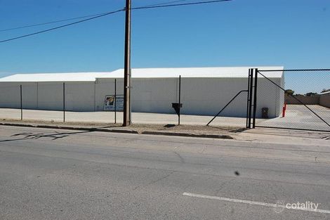 8 Christie Rd, Lonsdale, SA 5160