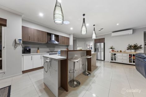 Property photo of 21 Charlotte Pass Pakenham VIC 3810