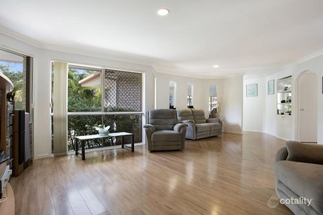 Property photo of 17 Bendigo Crescent Tallai QLD 4213
