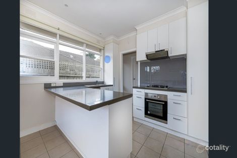 Property photo of 2 Ella Grove Chelsea VIC 3196